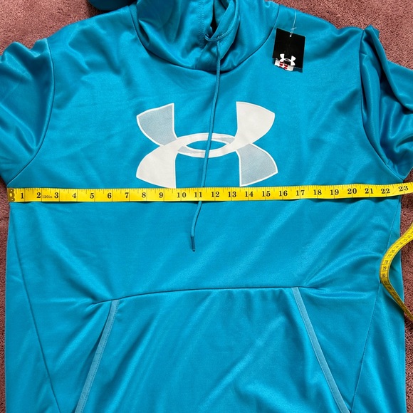 Men’s Underarmour Hoodie - Picture 4 of 6